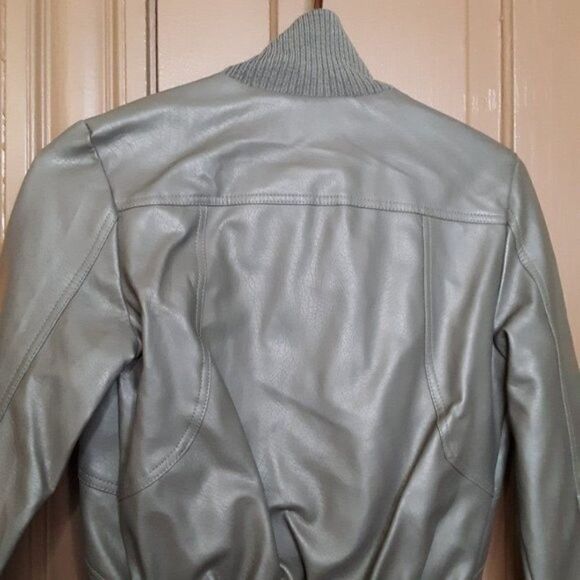 Women's Grey Faux Leather Bomber Jacket size S Miss London - Picture 4 of 11